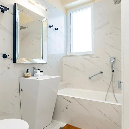 Apartman Themis' Urban