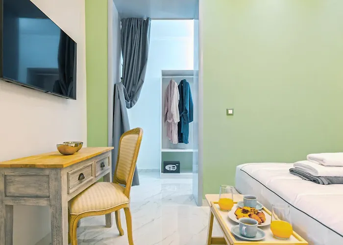 Apartment Themis' Urban *